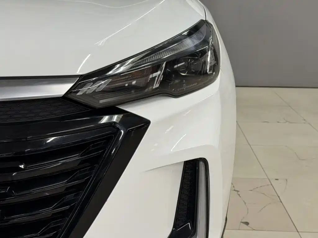 BAIC X3 2022