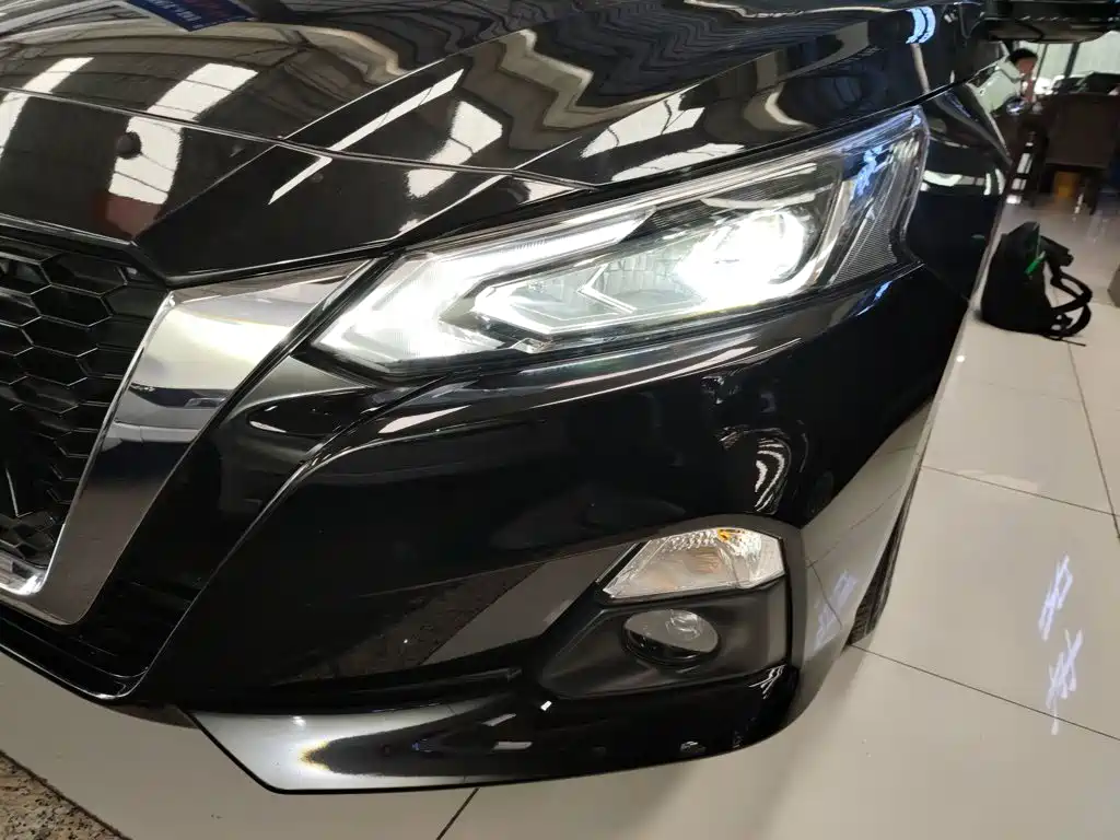 Nissan Teana 2023 — фото 18