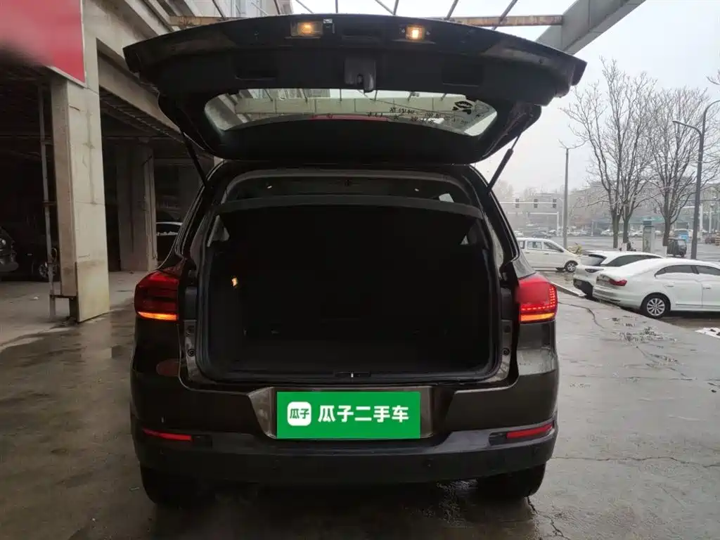 Volkswagen Tiguan 2018 — фото 15