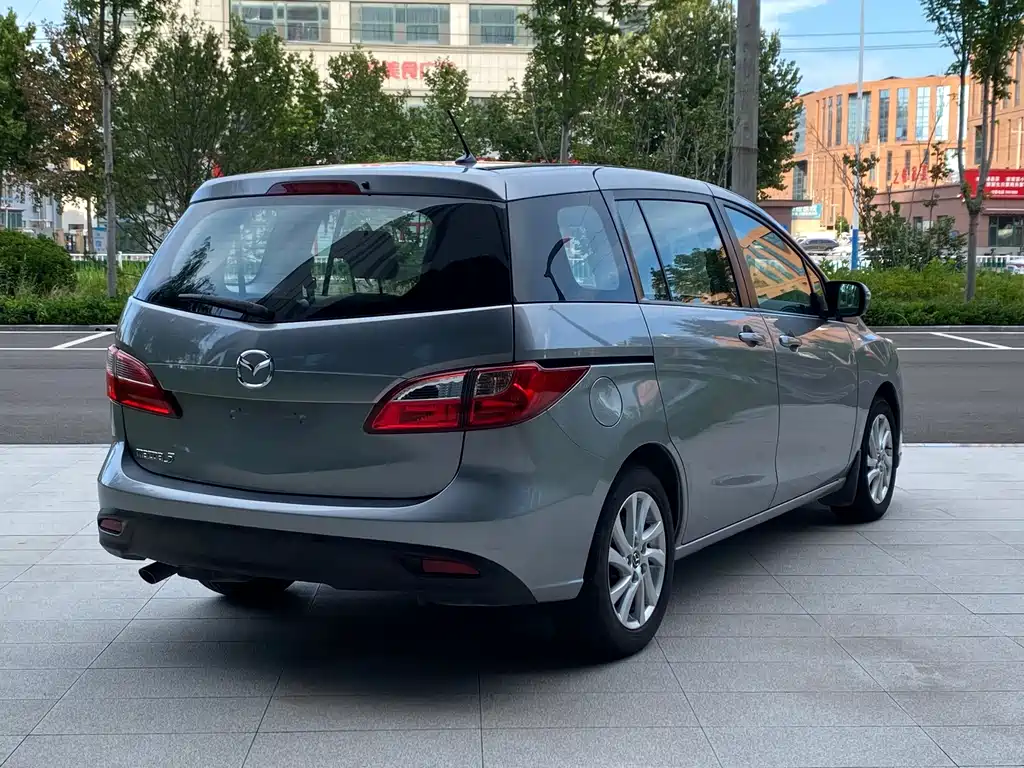 Mazda 5 2015 — фото 9