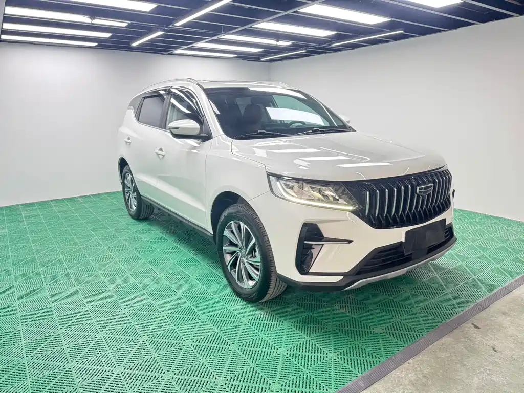 Geely Vision X6 2022 — фото 3