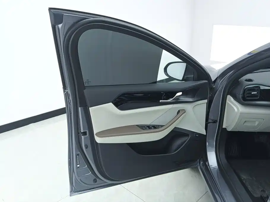 BYD Qin PLUS 2024