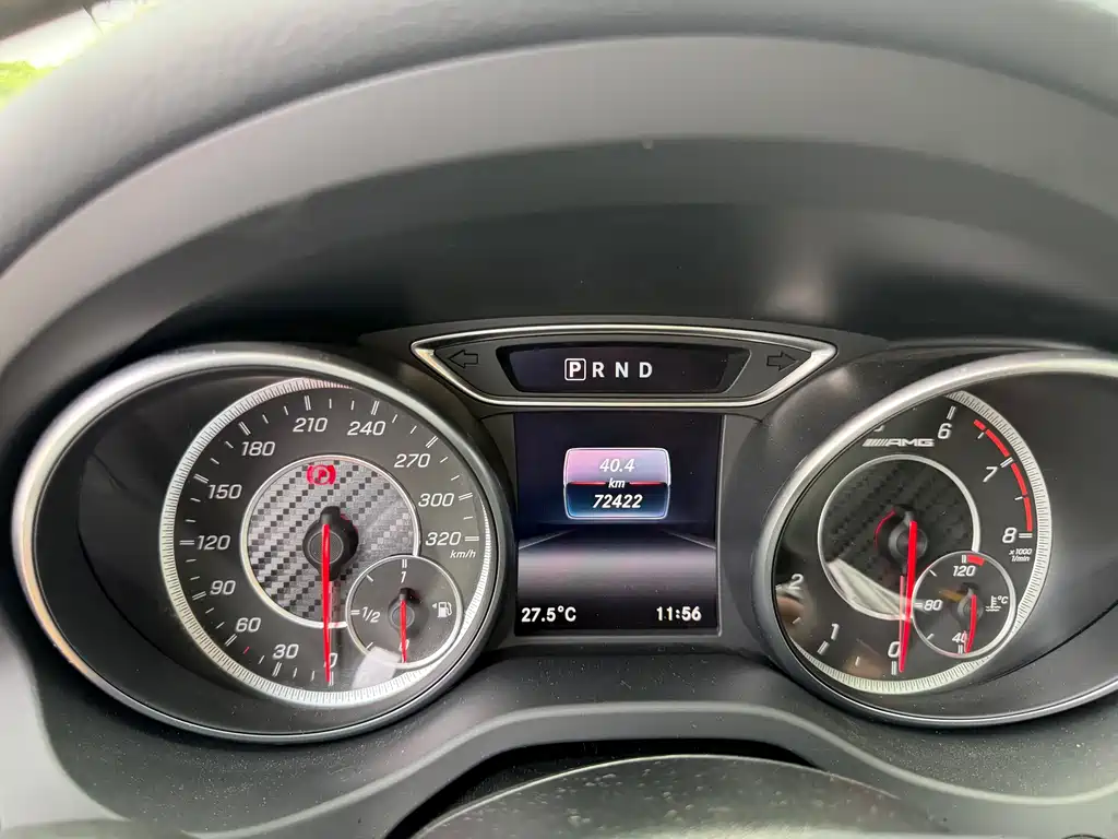 Mercedes-Benz CLA AMG 2017 — фото 16