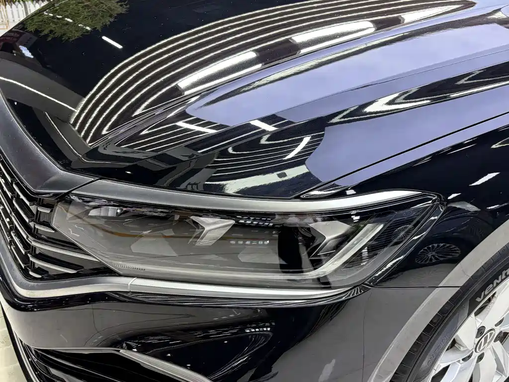 Volkswagen Passat PHEV 2025 — фото 16