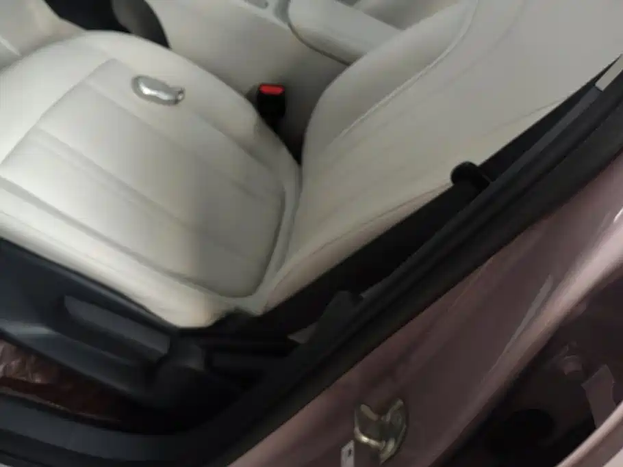 Geely Galaxy Starwish 2025 — фото 9