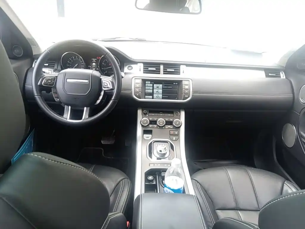 Land Rover Range Rover Evoque 2015 — фото 10