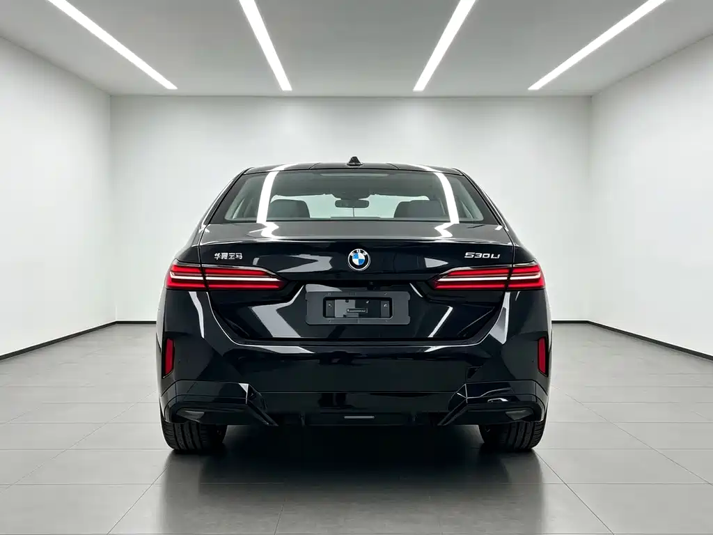 BMW 5 Series 2026
