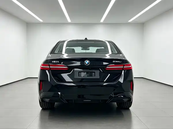 BMW 5 Series 2026