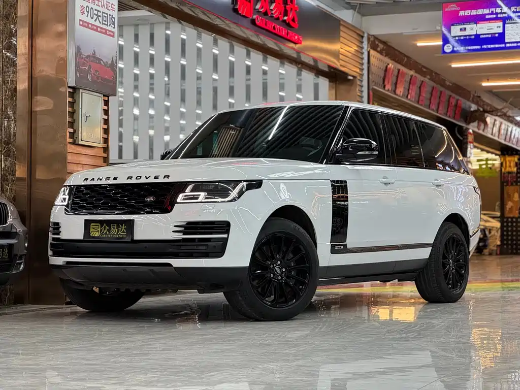 Land Rover Range Rover 2022 — фото 1