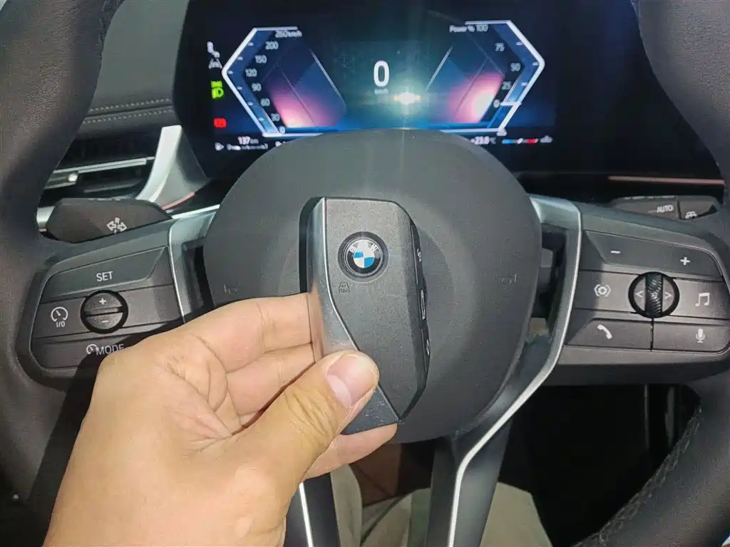 BMW X1 2023 — фото 17