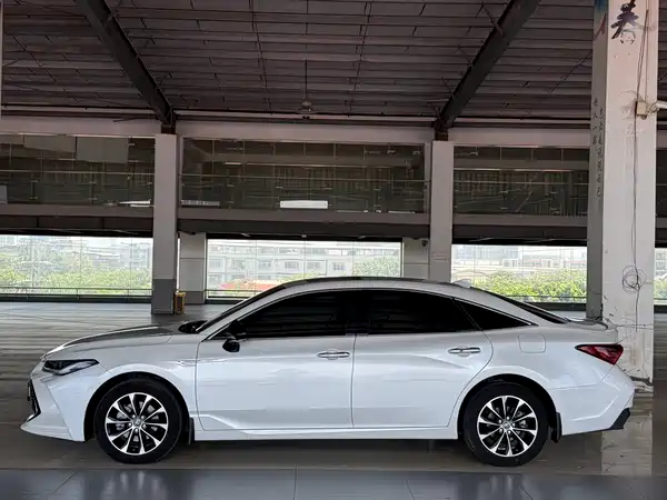 Toyota Avalon 2023