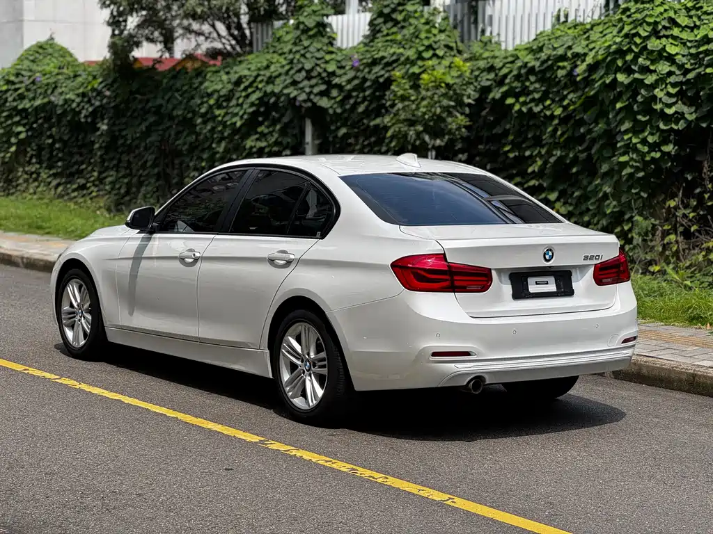BMW 3 Series 2016