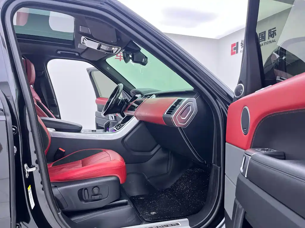 Land Rover Range Rover Sport 2020 — фото 10