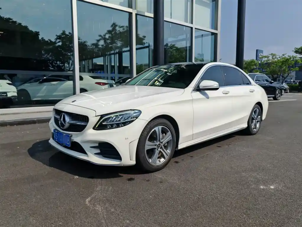 Mercedes-Benz C-Class 2020