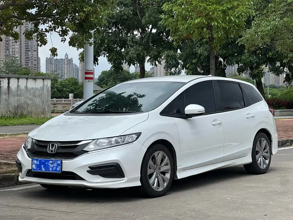 Honda Jade 2017 — фото 1