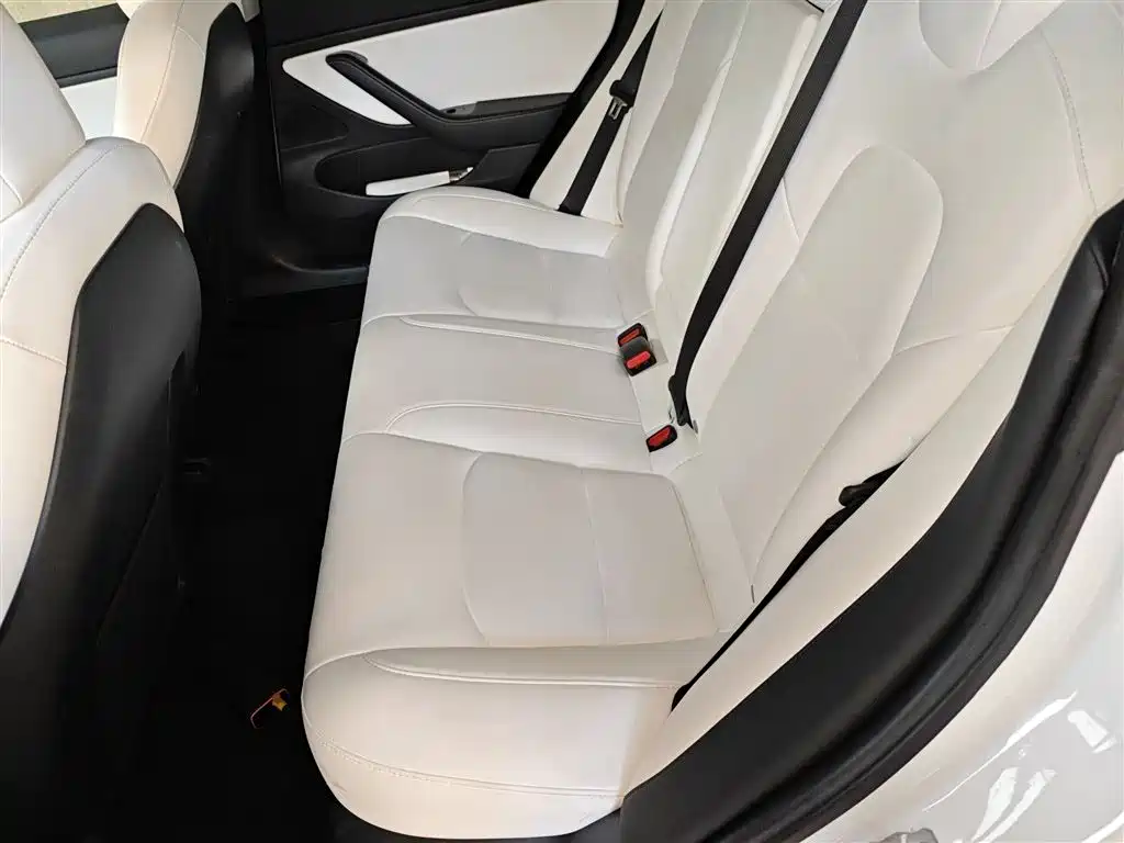 Tesla Model 3 2019 — фото 15