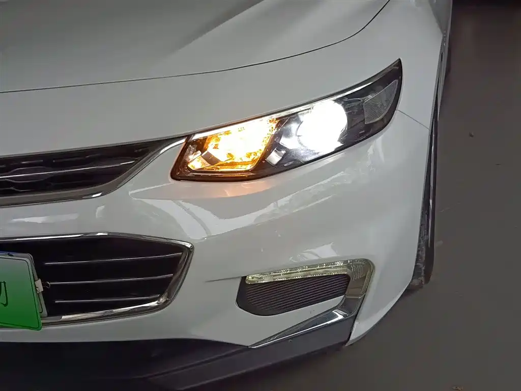 Chevrolet Malibu XL 2017 — фото 24