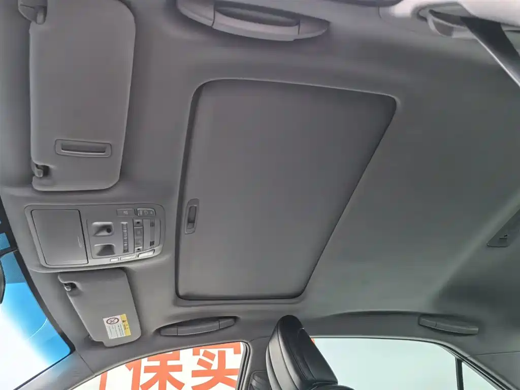 Toyota Crown 2018 — фото 14