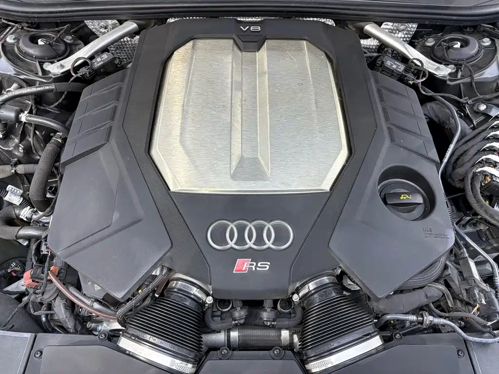 Audi RS 6 2025 — фото 15