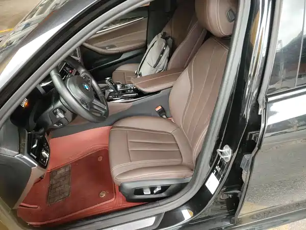 BMW 5 Series 2019