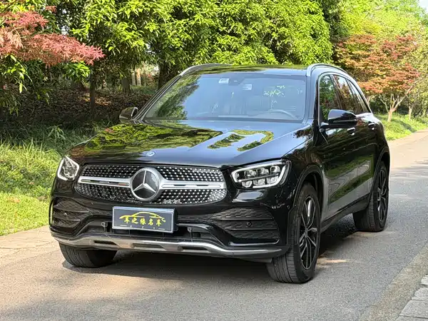 Mercedes-Benz GLC 2021