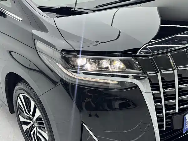 Toyota Alphard 2019
