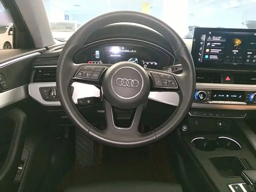 Audi A4L 2021