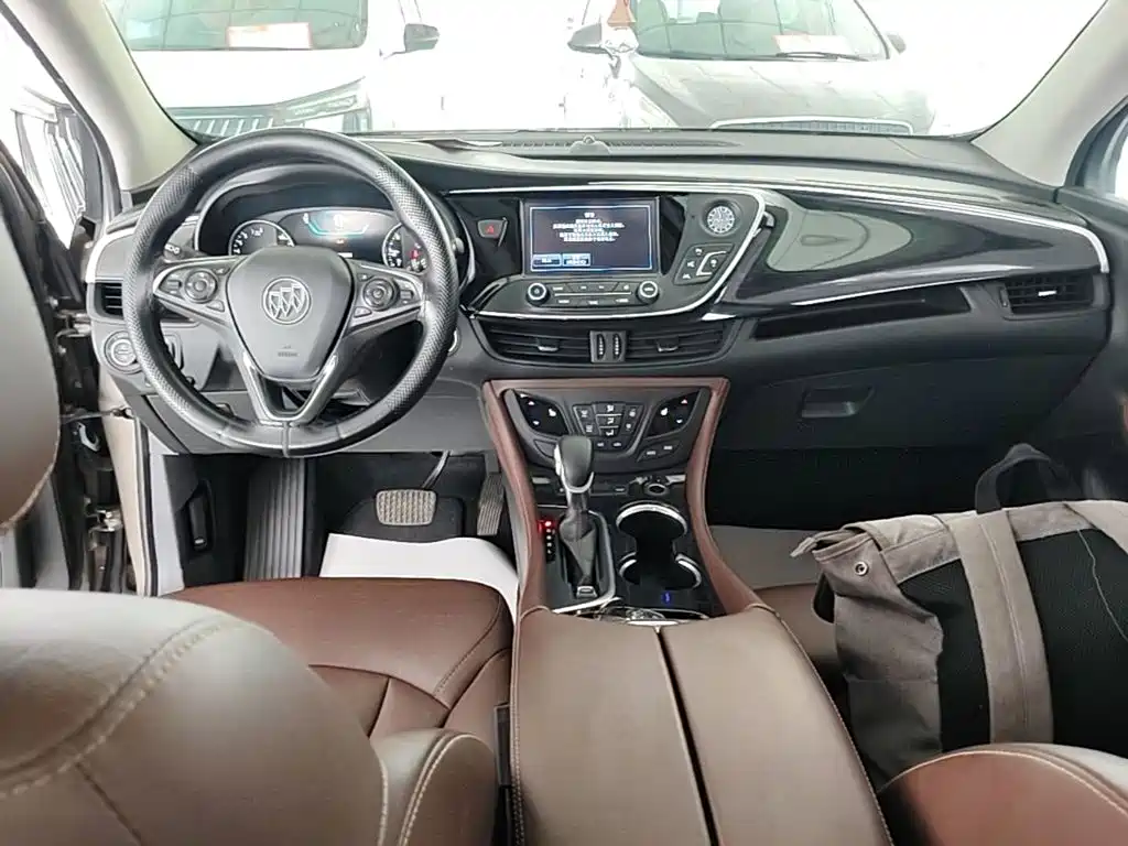 Buick Envision Plus 2018 — фото 10