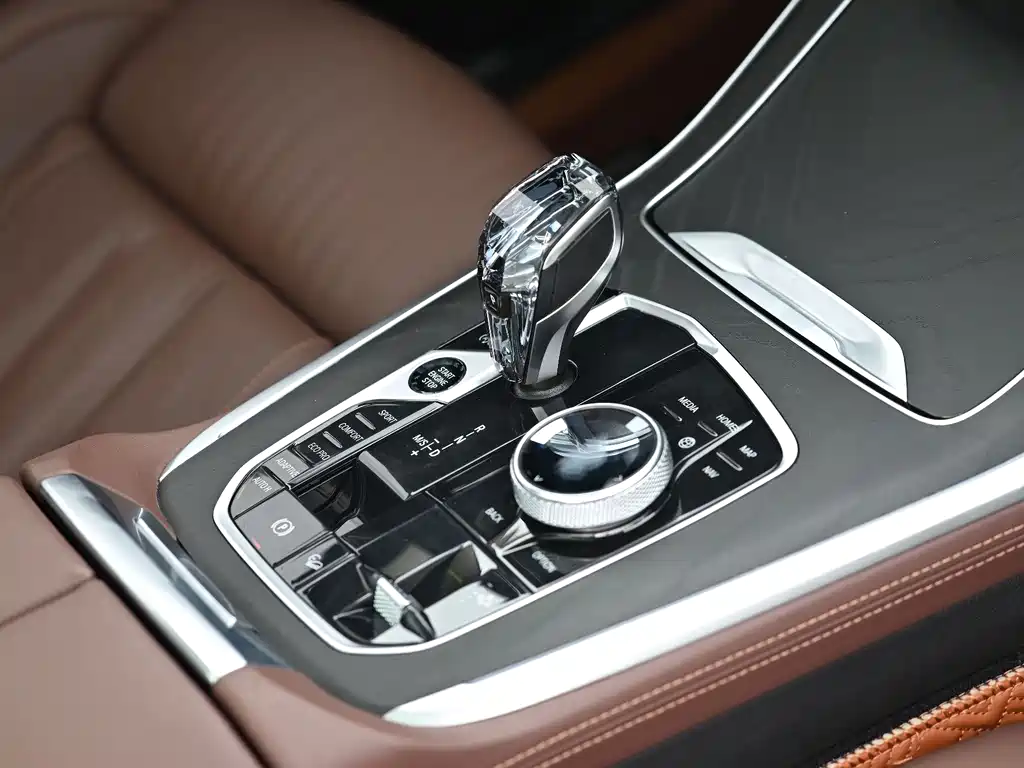 BMW X7 2022 — фото 11