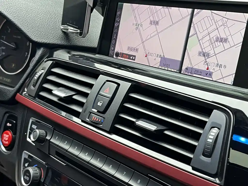 BMW 3 Series 2013 — фото 16
