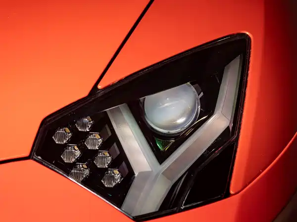 Lamborghini Aventador 2011