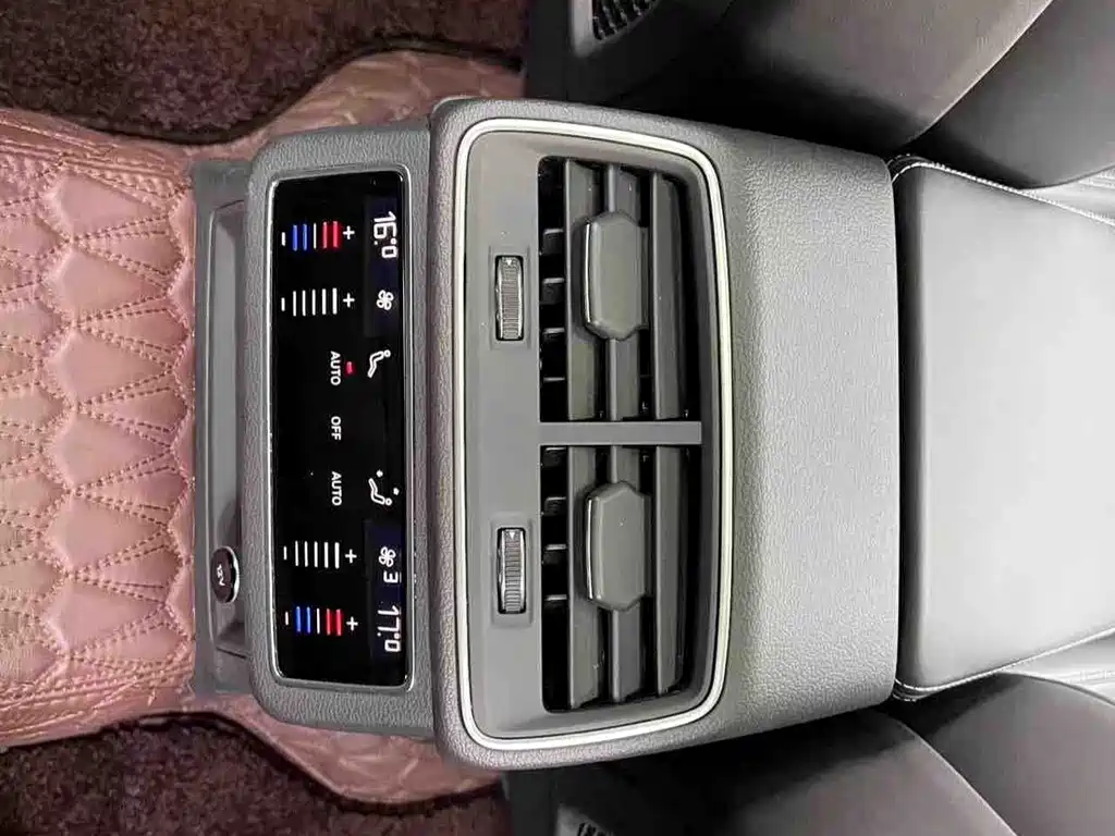 Audi A6L 2024 — фото 13