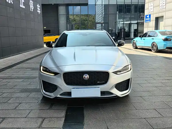 Jaguar XEL 2022
