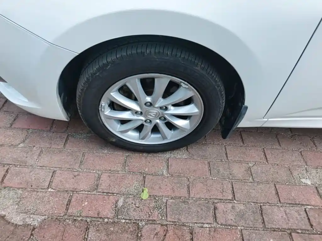 Changan Yuexiang V7 2017 — фото 23