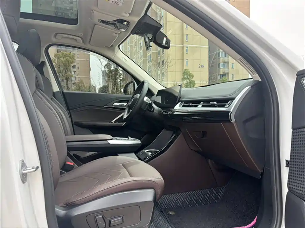 BMW X1 2025 — фото 15