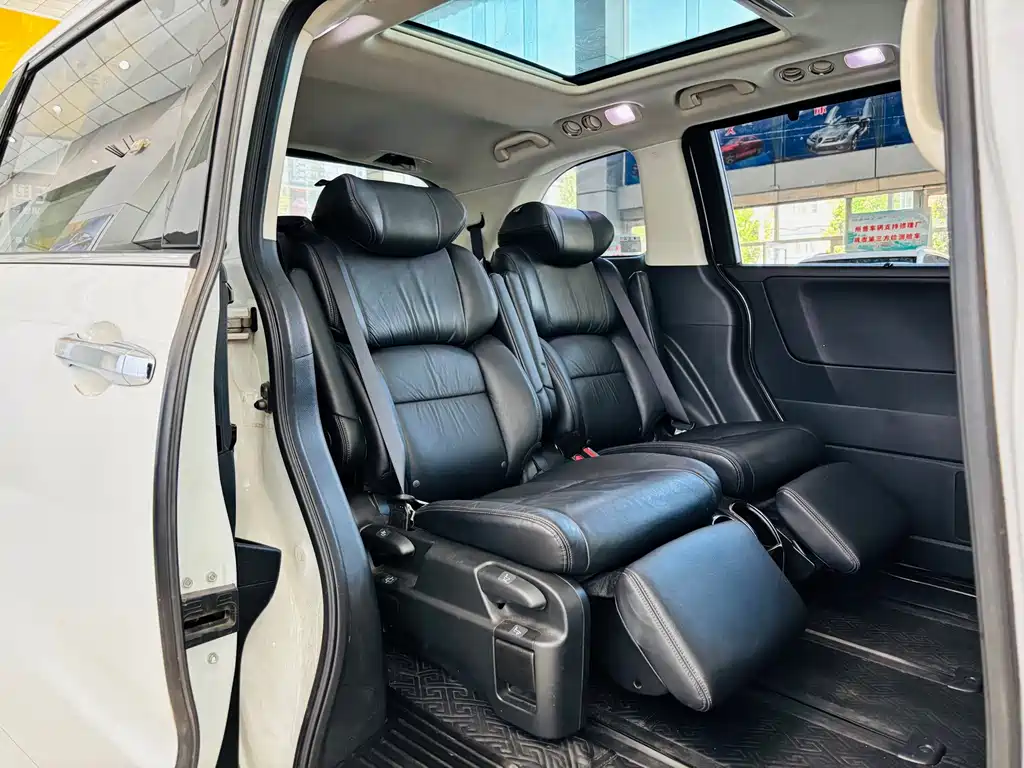 Honda Odyssey 2019 — фото 15