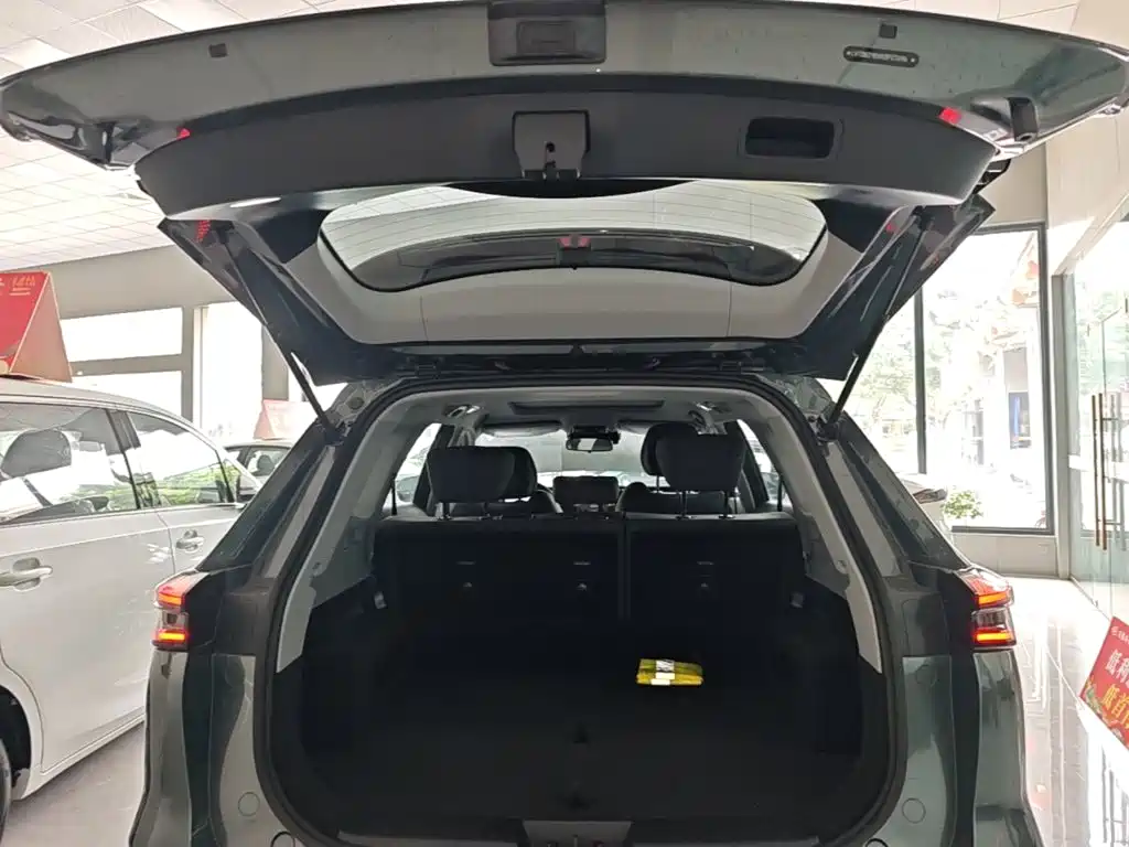 Chery Tiggo 8 PLUS 2025 — фото 19