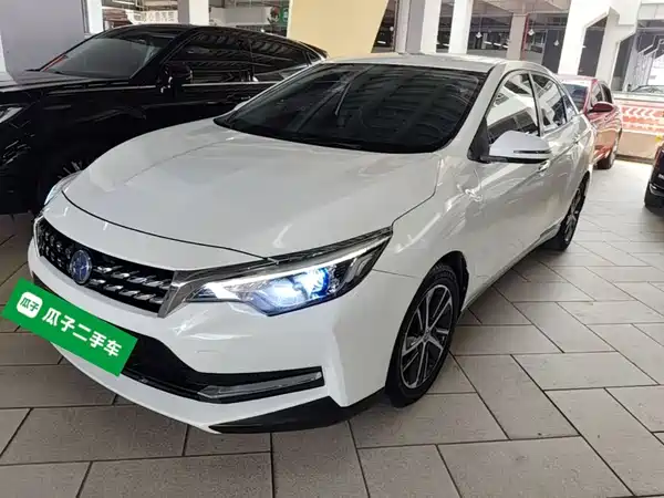 Venucia D60 2018