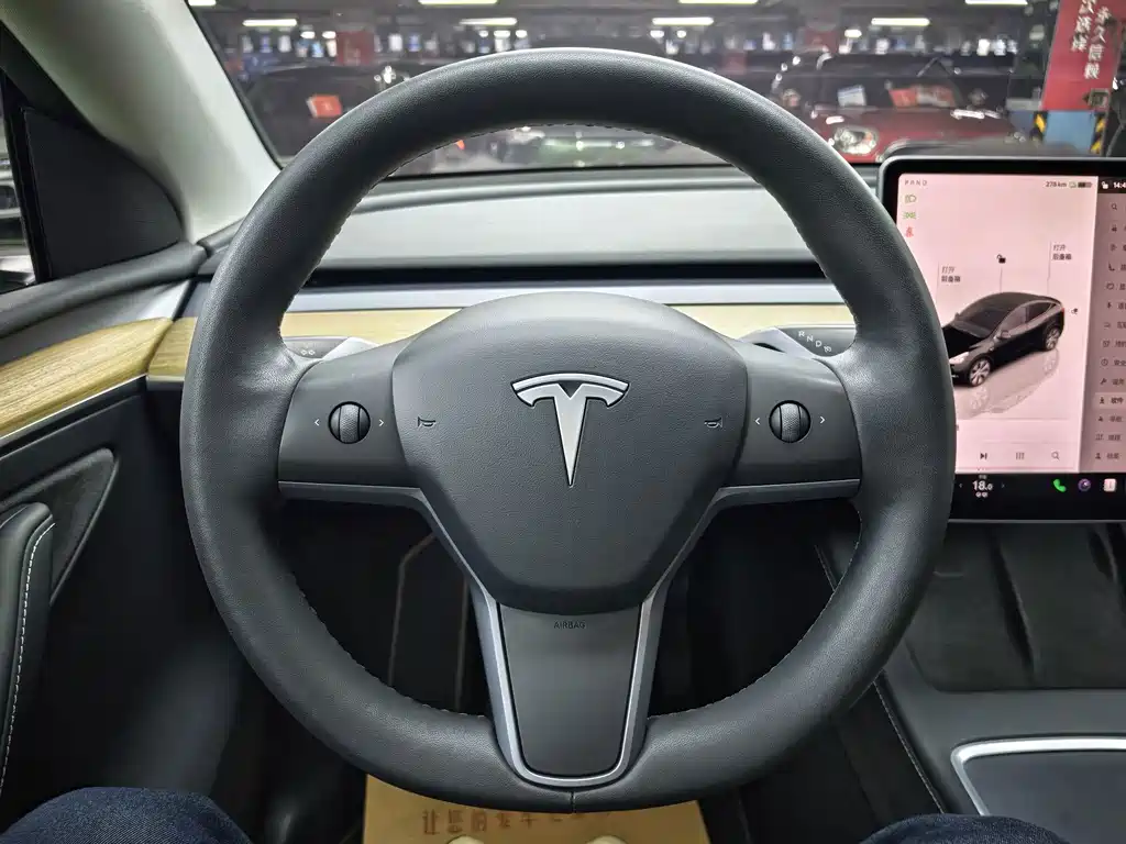 Tesla Model Y 2023 — фото 3