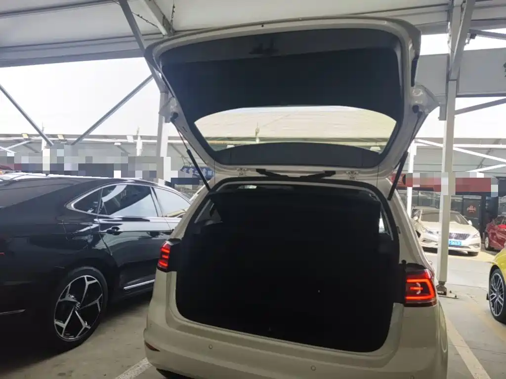 Volkswagen Golf Jialu 2018 — фото 19