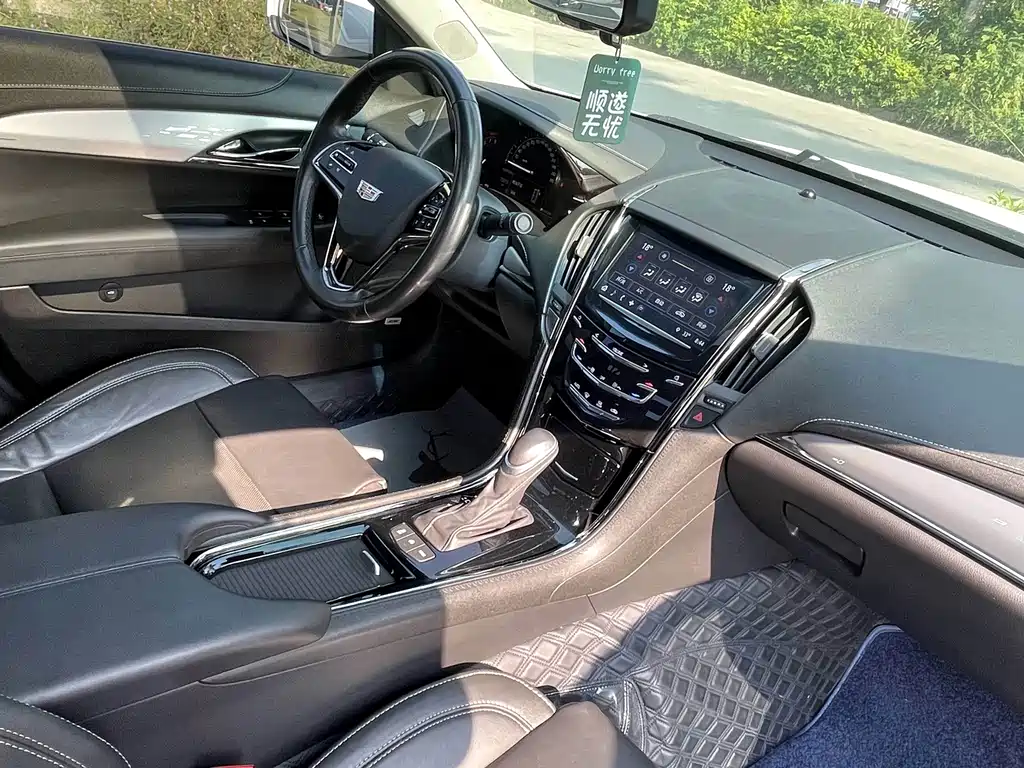 Cadillac ATS-L 2019 — фото 12