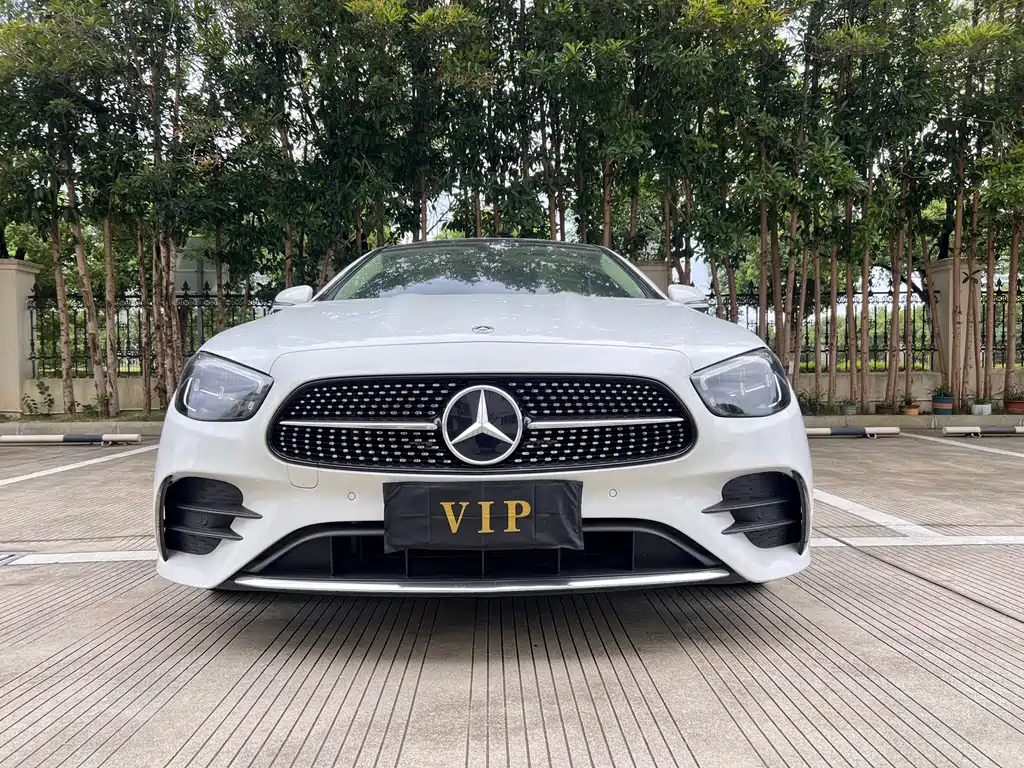 Mercedes-Benz E-Class 2023