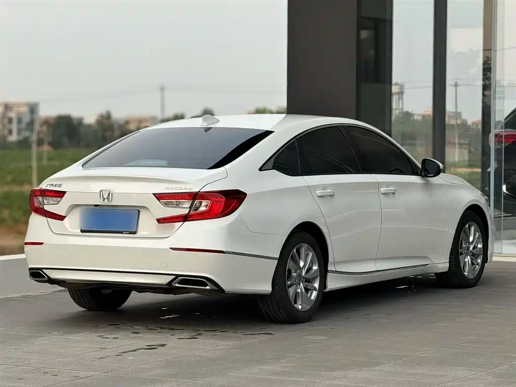 Honda Accord 2019 — фото 5