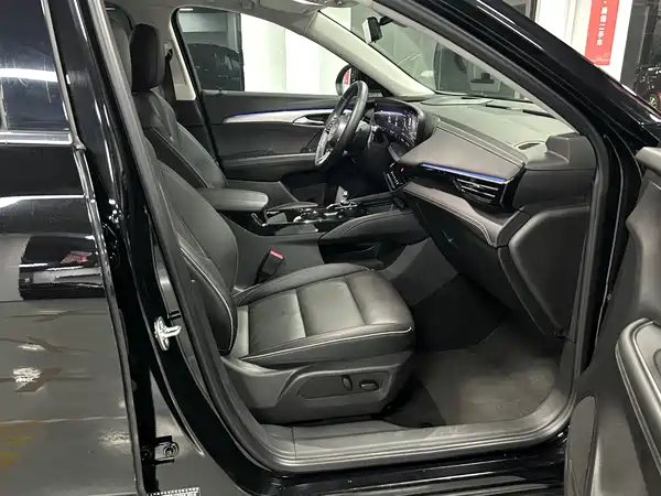 Buick Envision Plus 2024