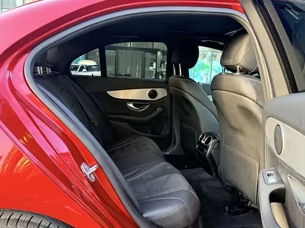 Mercedes-Benz C-Class 2019