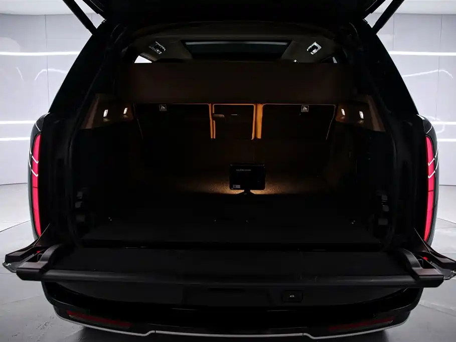 Land Rover Range Rover 2025 — фото 15