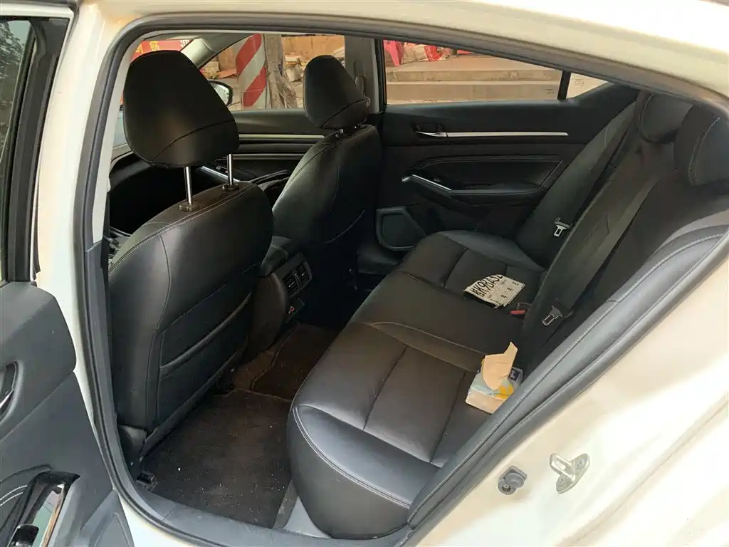Nissan Teana 2022