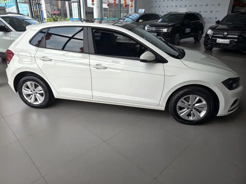 Volkswagen Polo 2021