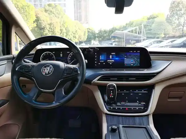 Buick GL8 2021