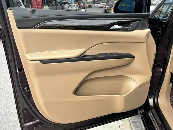Buick GL8 2018